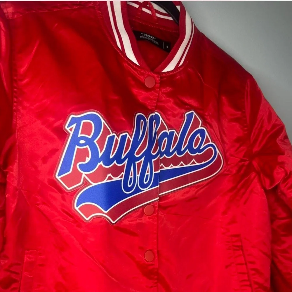 Buffalo Bills Women's Red Bomber Jacket - Picture 3 of 9